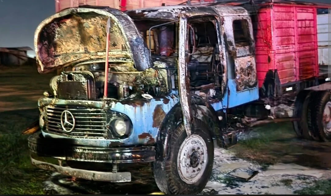 WhatsApp Image 2026-03-31 at 12.57.39incendio camion2