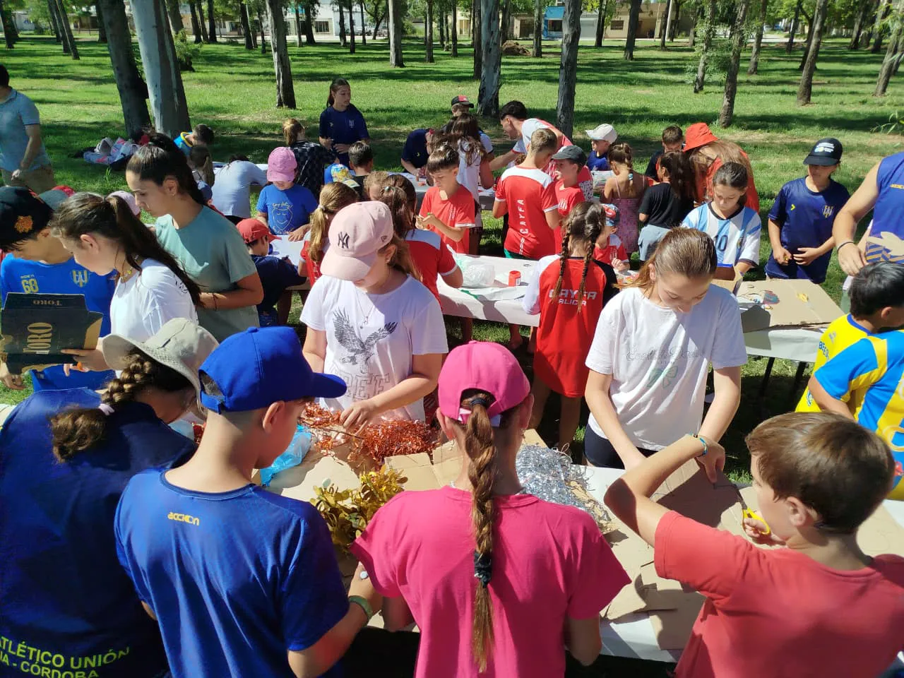 WhatsApp Image 2025-12-23 at 23.00.40NAVIDAD ALICA5