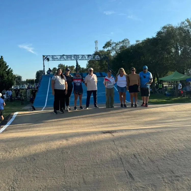 WhatsApp Image 2026-03-02 at 21.39.43bici cross44