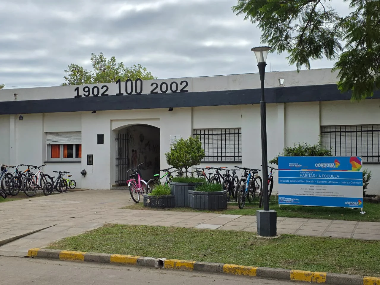 WhatsApp Image 2026-04-09 at 21.36.33escial1