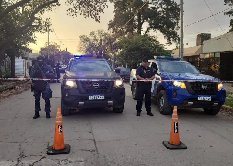 pólicia las varillas5