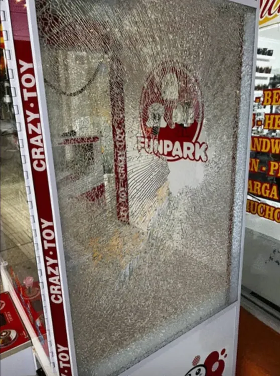 WhatsApp Image 2026-01-06 at 20.08.16maqquina 1