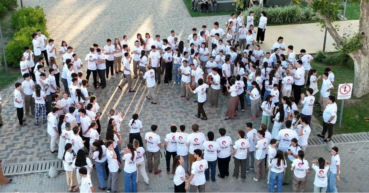 WhatsApp Image 2025-12-31 at 09.40.32abispo2