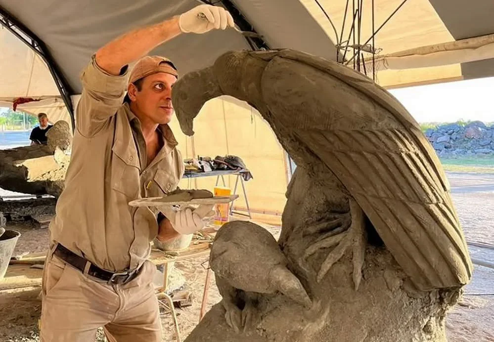 WhatsApp Image 2026-10-13 at 20.40.22escultura