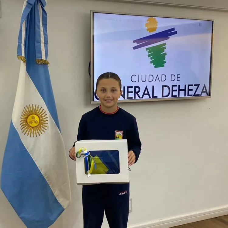 82f5655a-97cd-4cc0-92cc-fb1b8d8a469fpremiada3