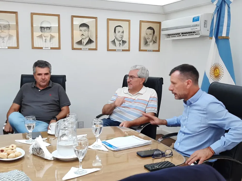 WhatsApp Image 2026-02-13 at 23.56.17intendentes5959