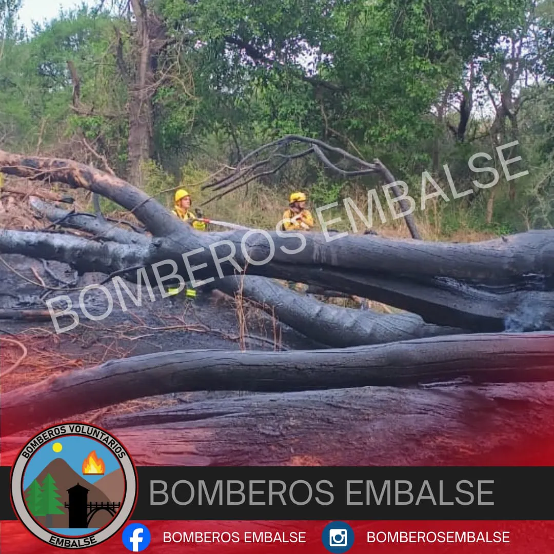 incendio embalse 233