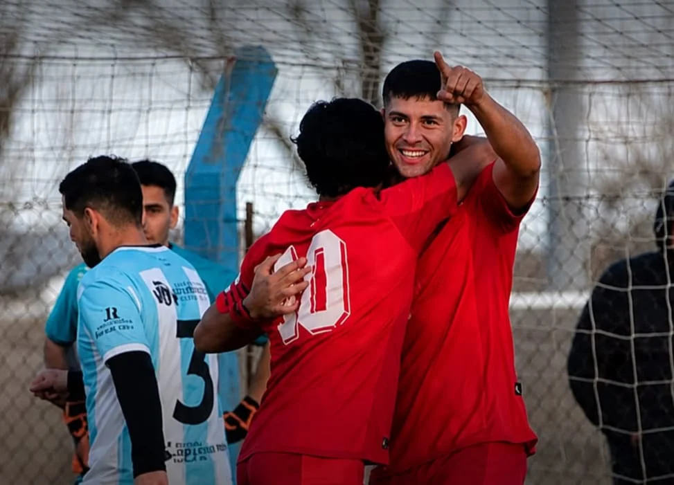 251bcd10-c08b-4a56-829c-33801fe3c1c1SPORTIVO CHAZON