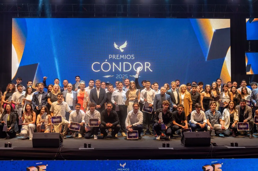 WhatsApp Image 2025-12-19 at 09.34.36premios condor1