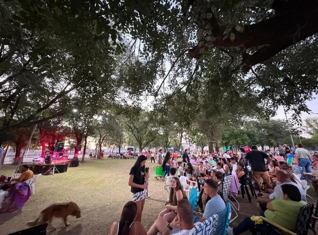 WhatsApp Image 2026-02-14 at 23.02.55laspiur fiesta 3portada