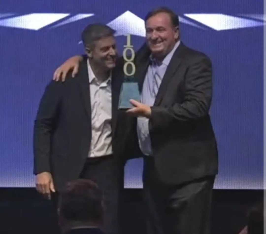 WhatsApp Image 2025-12-18 at 18.57.44argentinop premio2