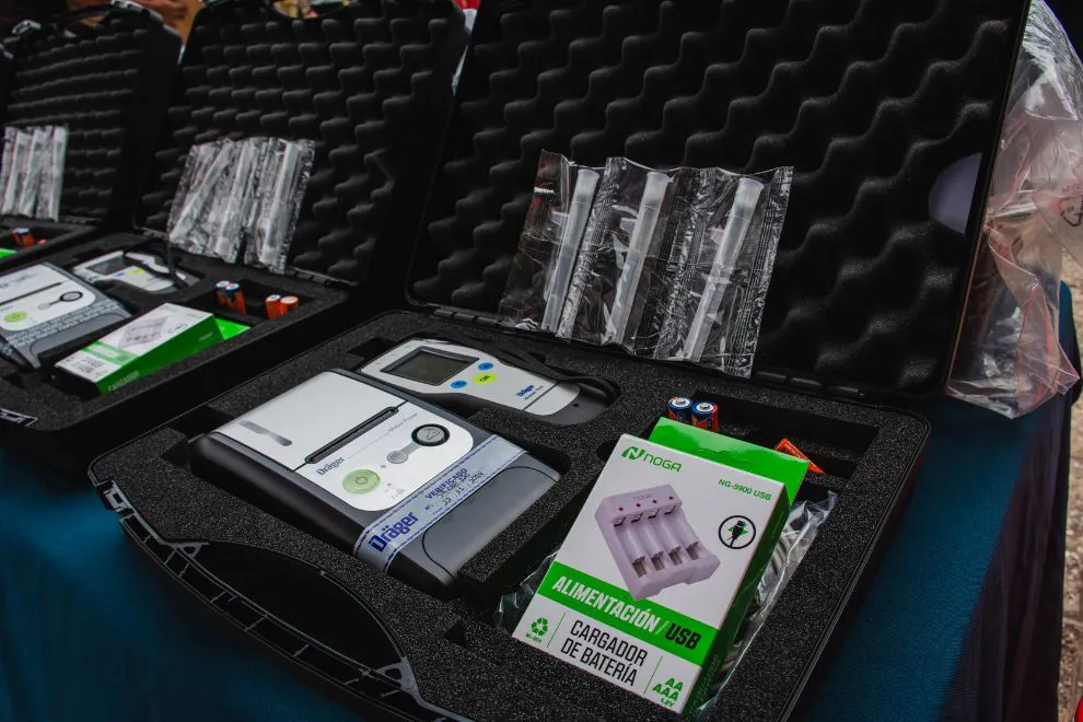 equipamienti policia2