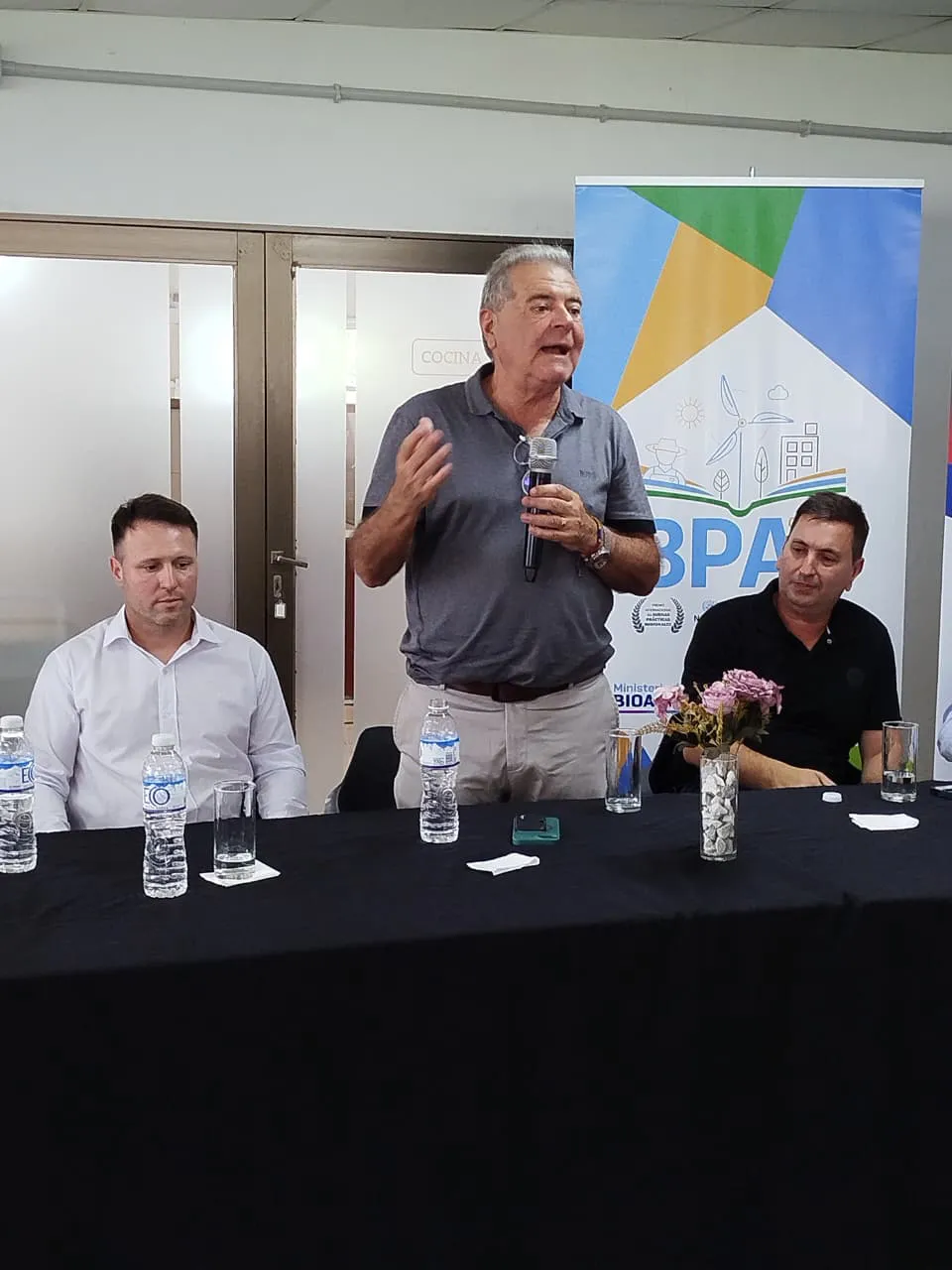 WhatsApp Image 2026-01-16 at 23.48.18ago1