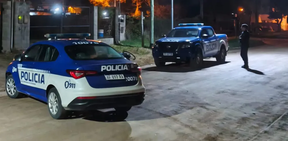 662d9f0c-18d0-494d-805f-26695380f0b4policia 555
