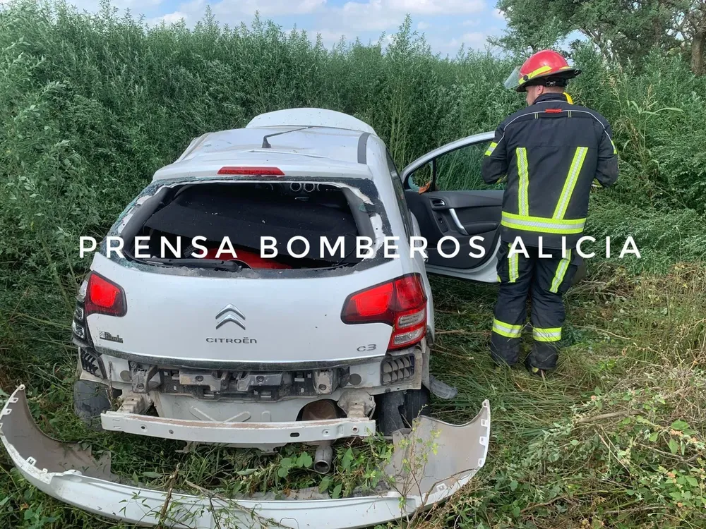 WhatsApp Image 2026-01-16 at 12.24.59bbomeros alicia33