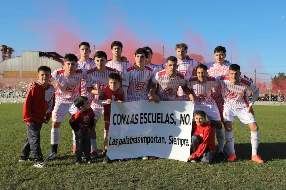 WhatsApp Image 2026-04-28 at 20.14.56jugadores44