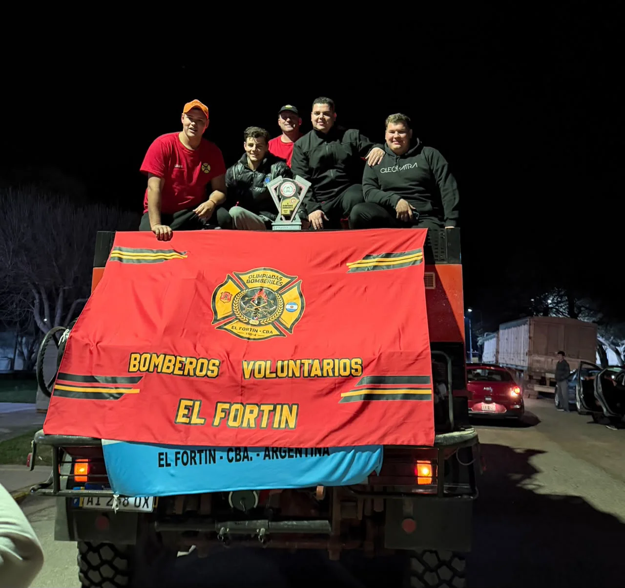 dfda2be5-346b-4642-83b8-a0a482e94e06campeones1