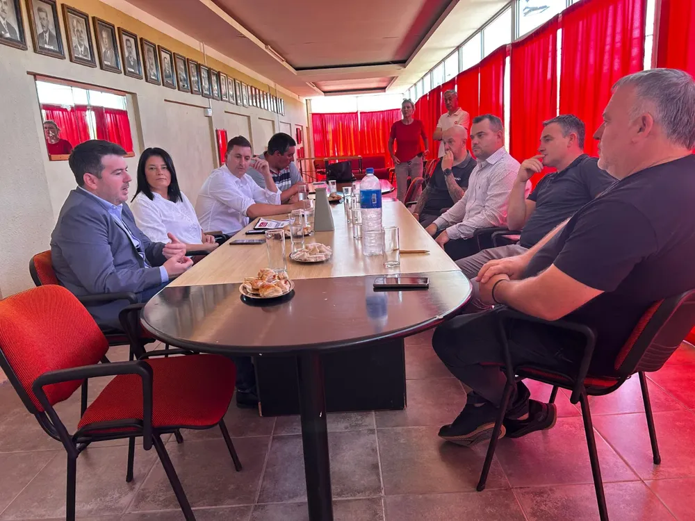 WhatsApp Image 2026-03-14 at 10.15.16alicia55