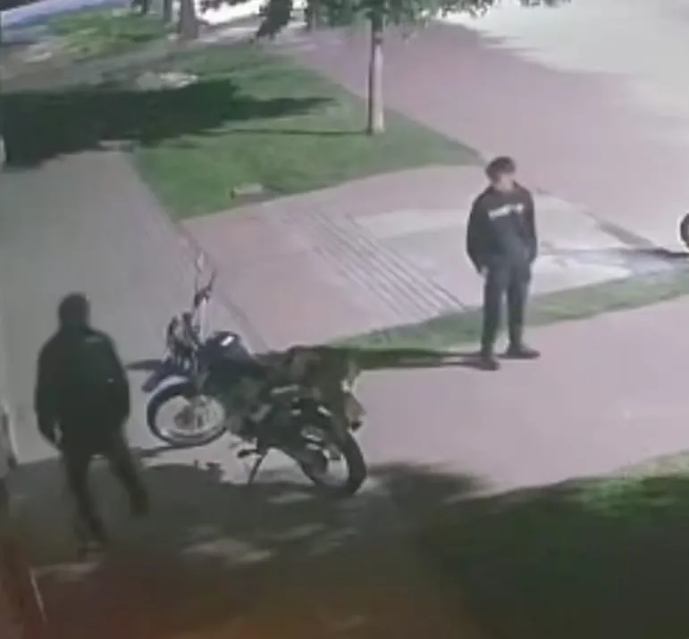 WhatsApp Image 2025-12-28 at 09.28.47robo moto1