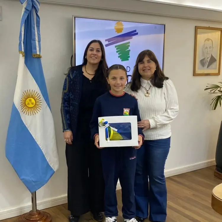 85e15671-9ff7-4af6-a5ea-dce067e9e552premiada2