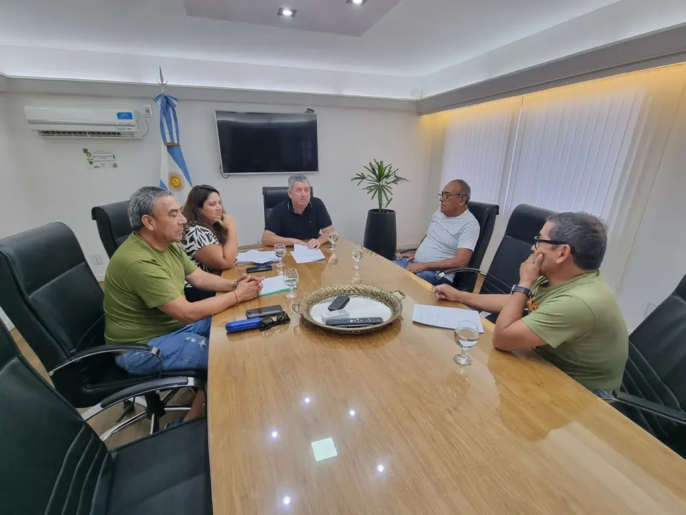 WhatsApp Image 2026-01-29 at 20.43.07VETEREANOIS2