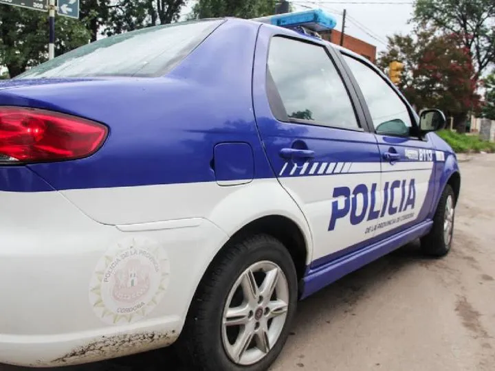 policia portada 66