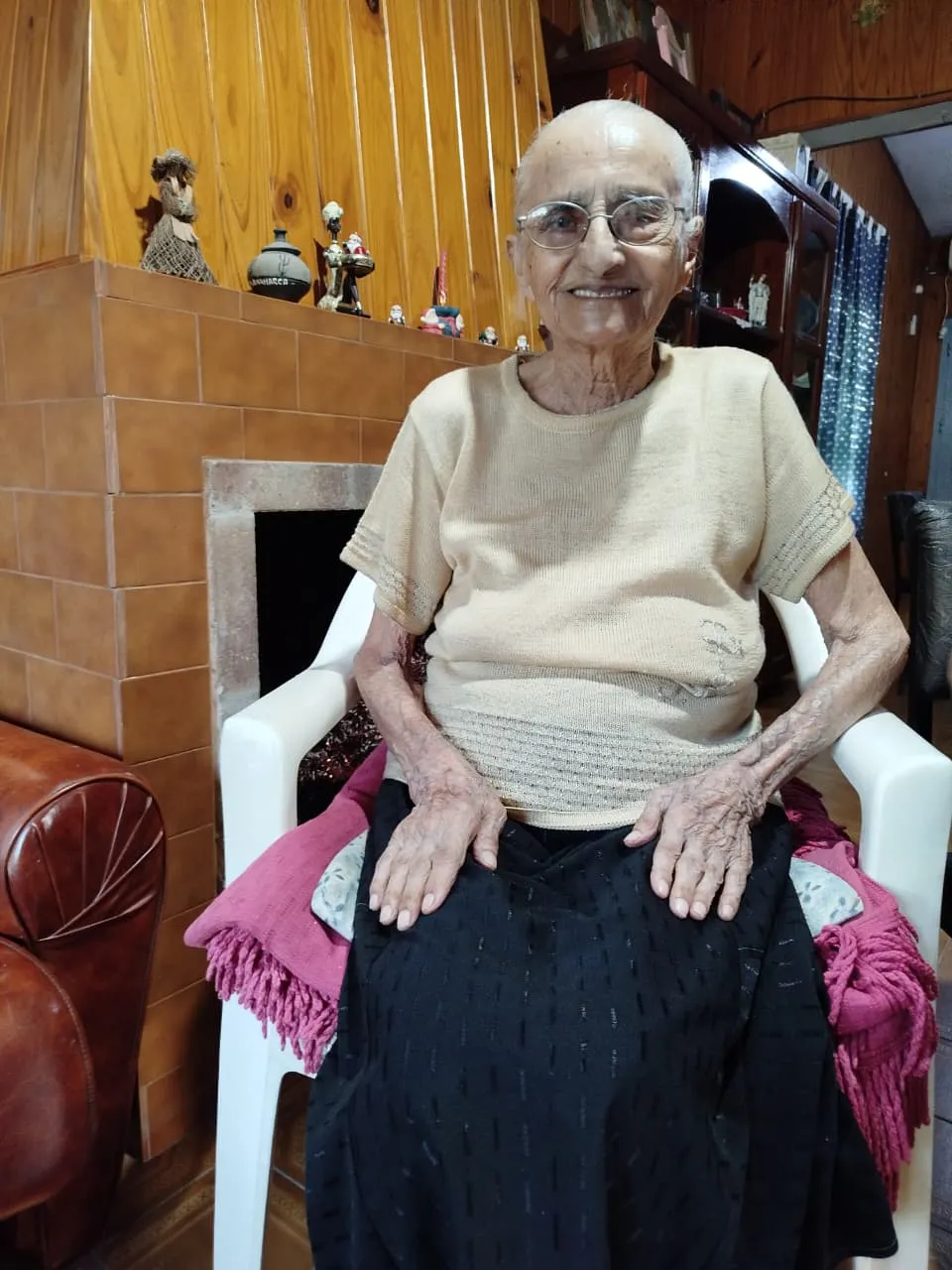 WhatsApp Image 2025-12-19 at 09.46.25ramona3