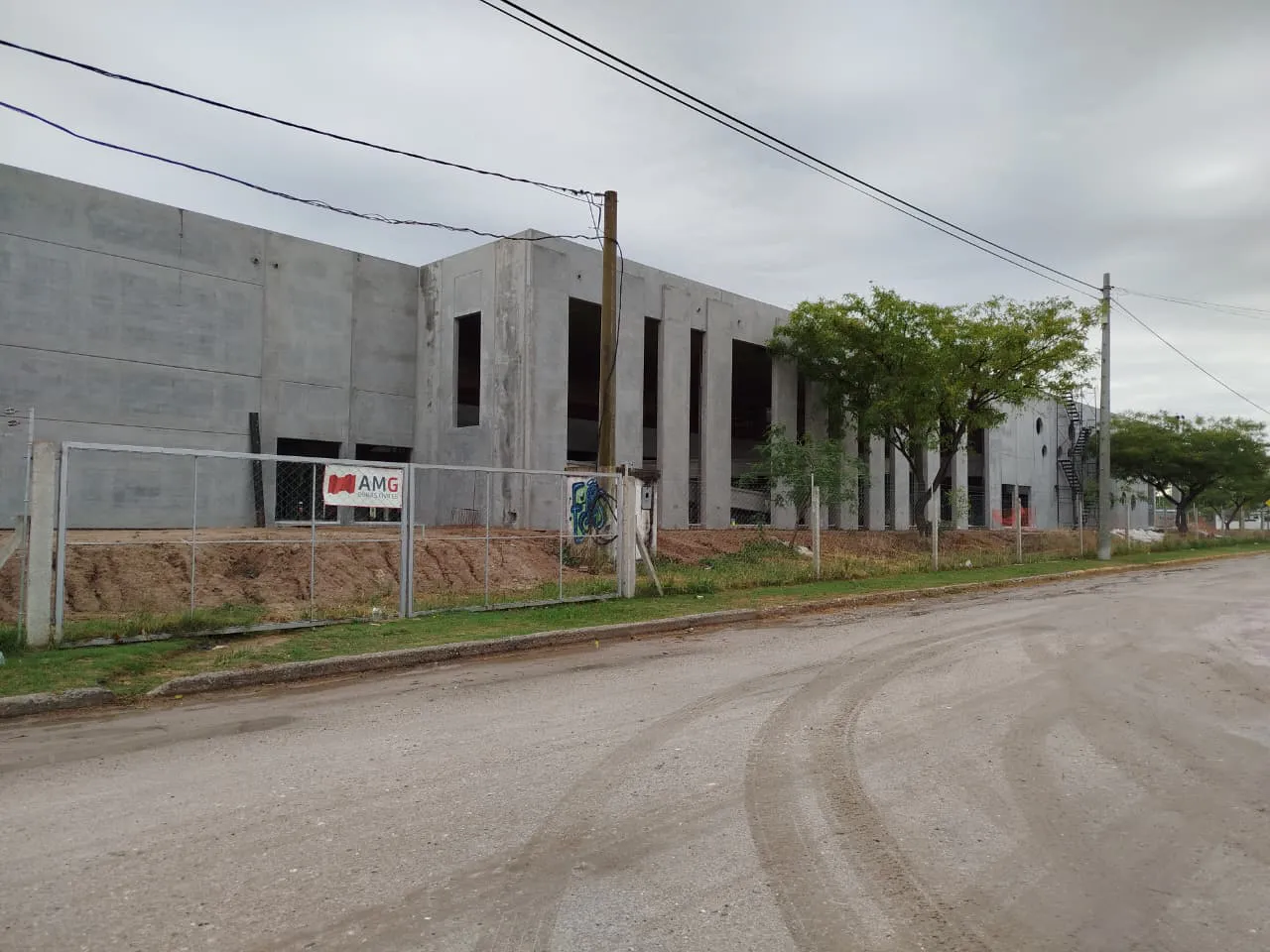 universidad varillas portada