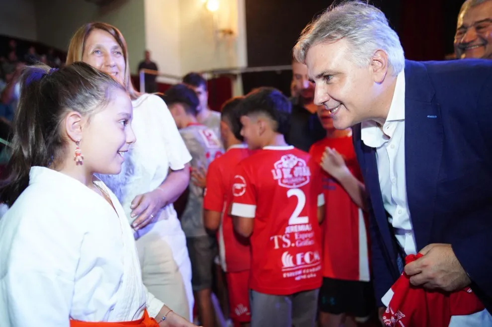 llaryora en oncativo