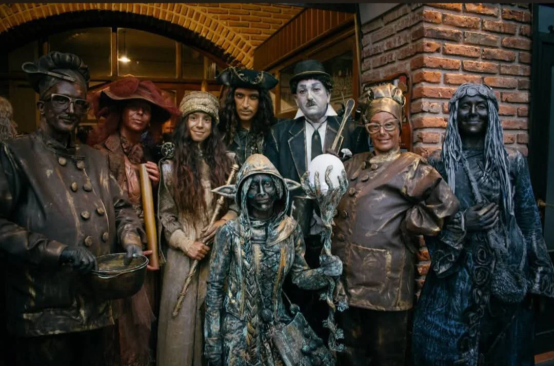 WhatsApp Image 2026-04-05 at 23.48.06fiasta belgrano estatuas