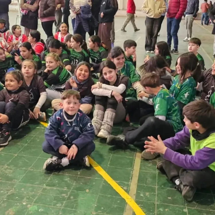 536011ce-c506-4287-95c7-ca61ed5c9627niños