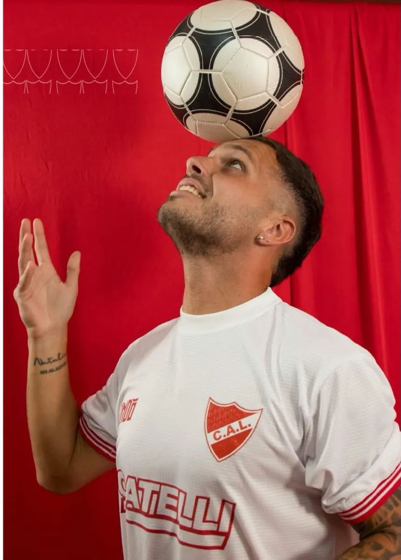 WhatsApp Image 2026-01-24 at 22.19.04lambert camisetra3