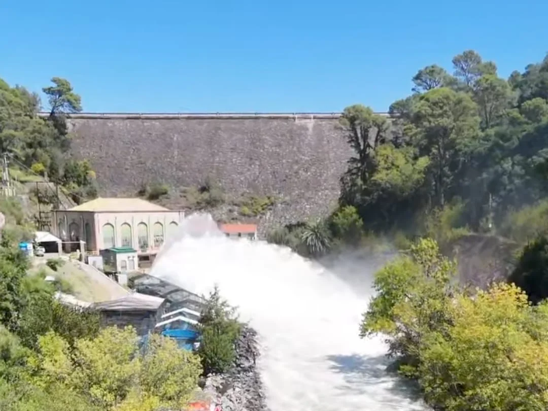 WhatsApp Image 2026-04-06 at 20.49.21dau674