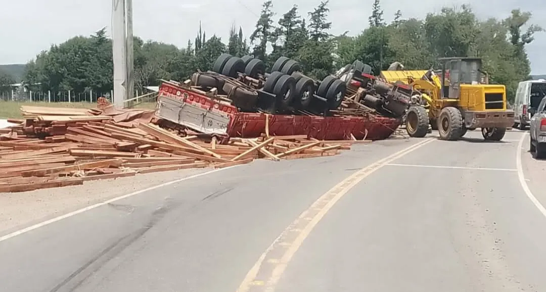 WhatsApp Image 2026-01-28 at 00.20.24camion6