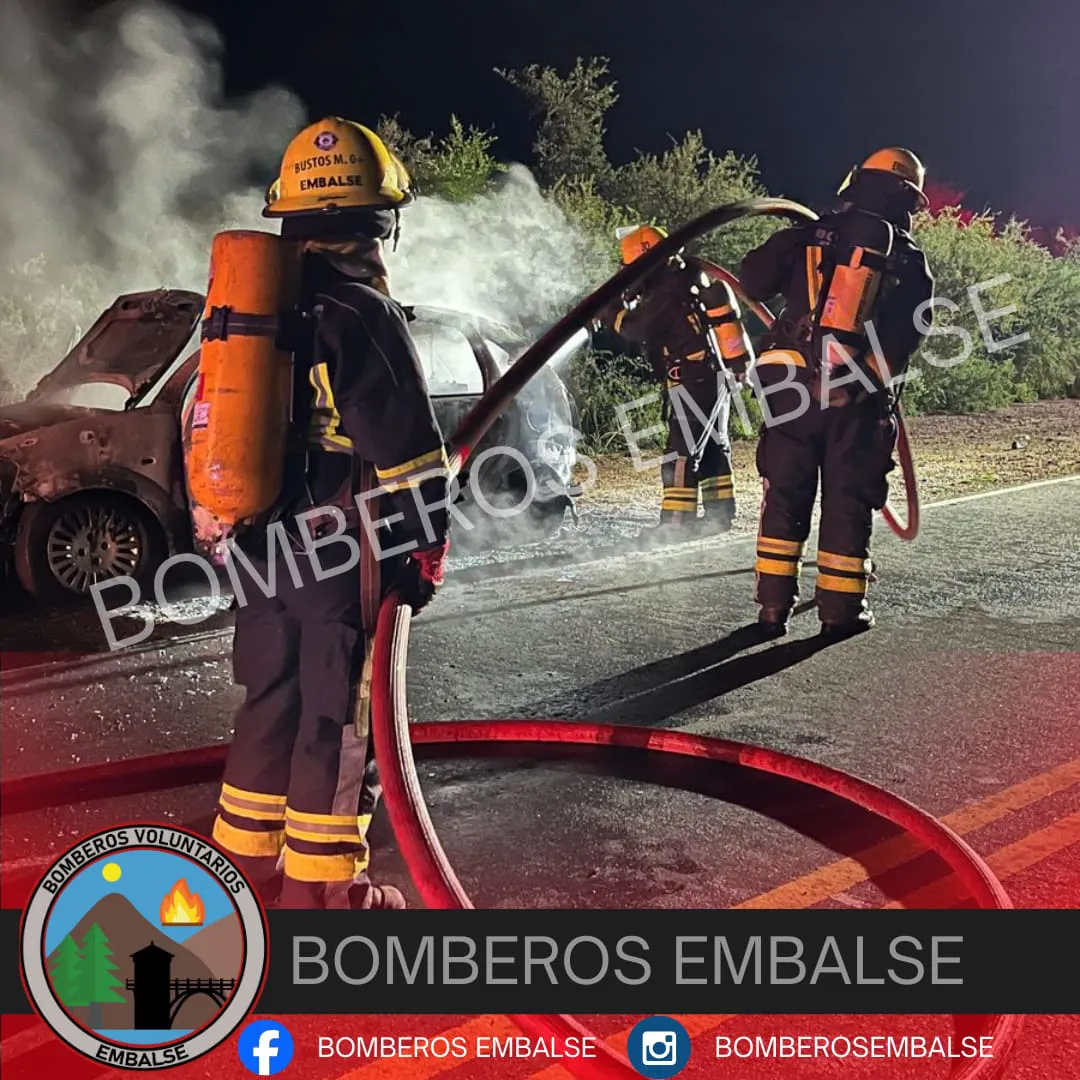 INCENDIO BOMBEROS EMBALSE