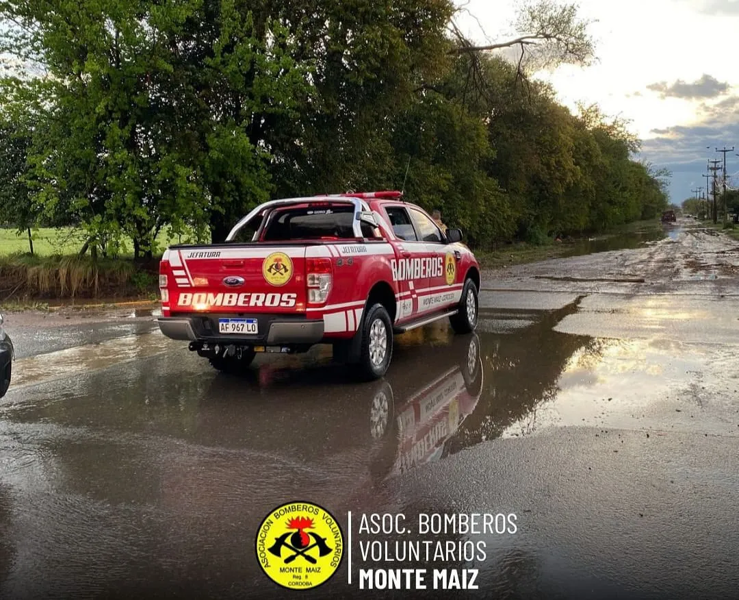 bomeros monte maiz 21444