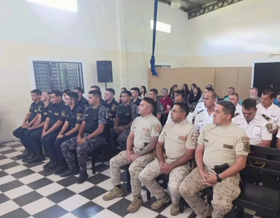 WhatsApp Image 2025-12-16 at 20.56.49curso poilicia rumi