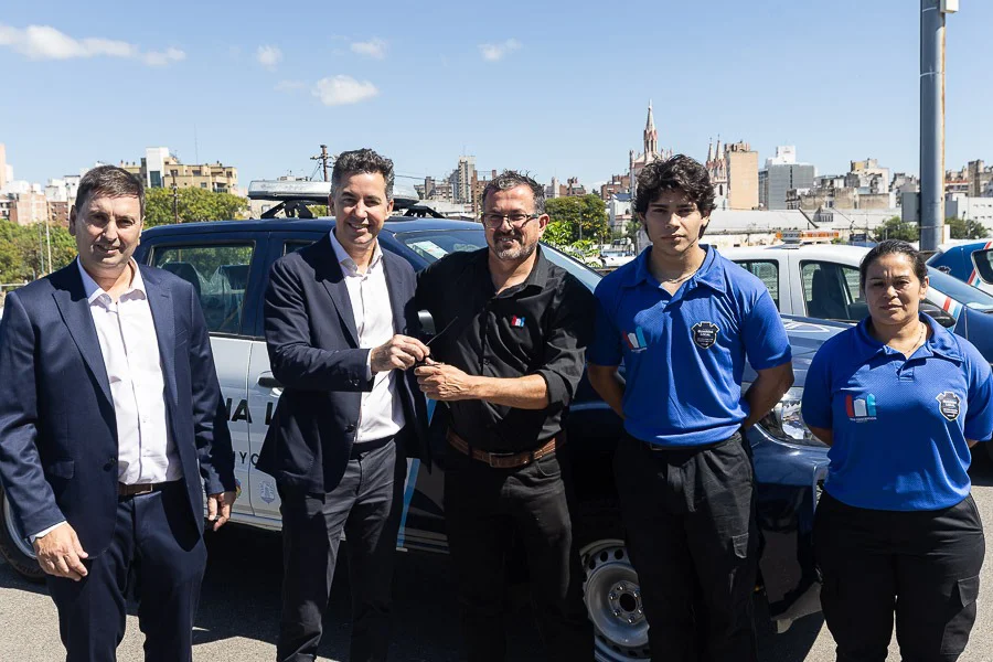 WhatsApp Image 2026-04-04 at 21.38.45moviles2